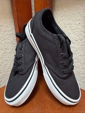 Vans Atwood Low-Top Sneakers..